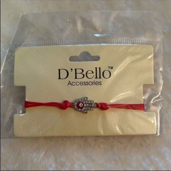 5/$30✨ Red String Adjustable Bracelet - Picture 1 of 3